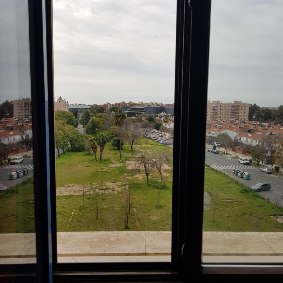 Fibes Lux Sevilla Este. ภายนอก รูปภาพ