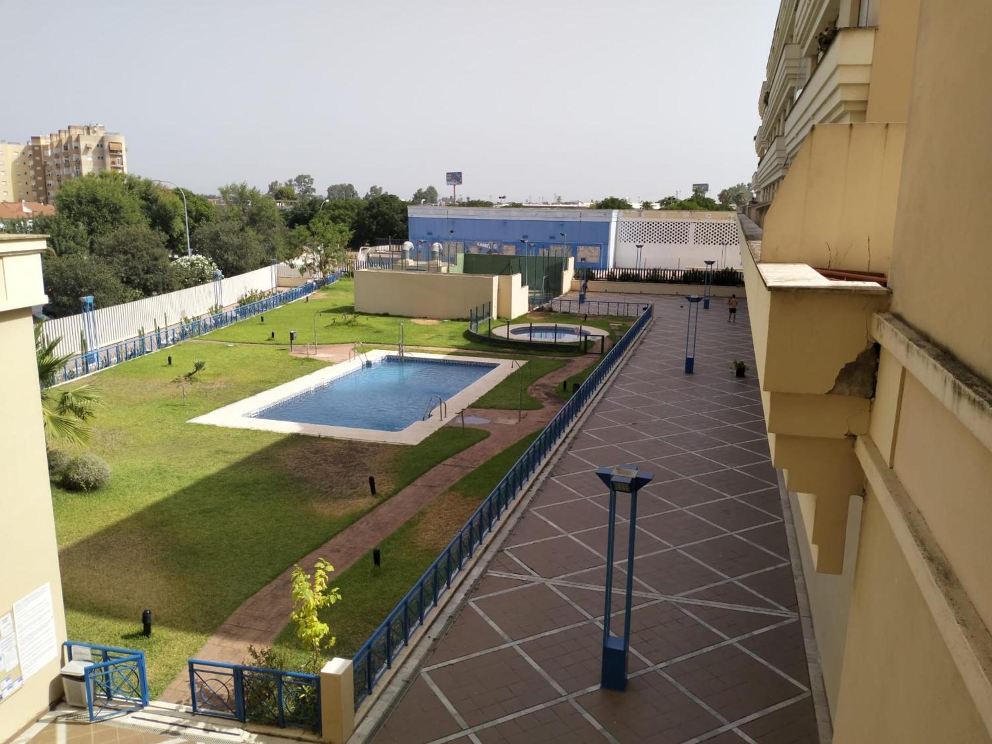 Fibes Lux Sevilla Este. ภายนอก รูปภาพ